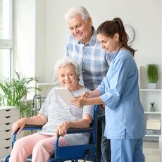 cuidado de adultos mayores en suba